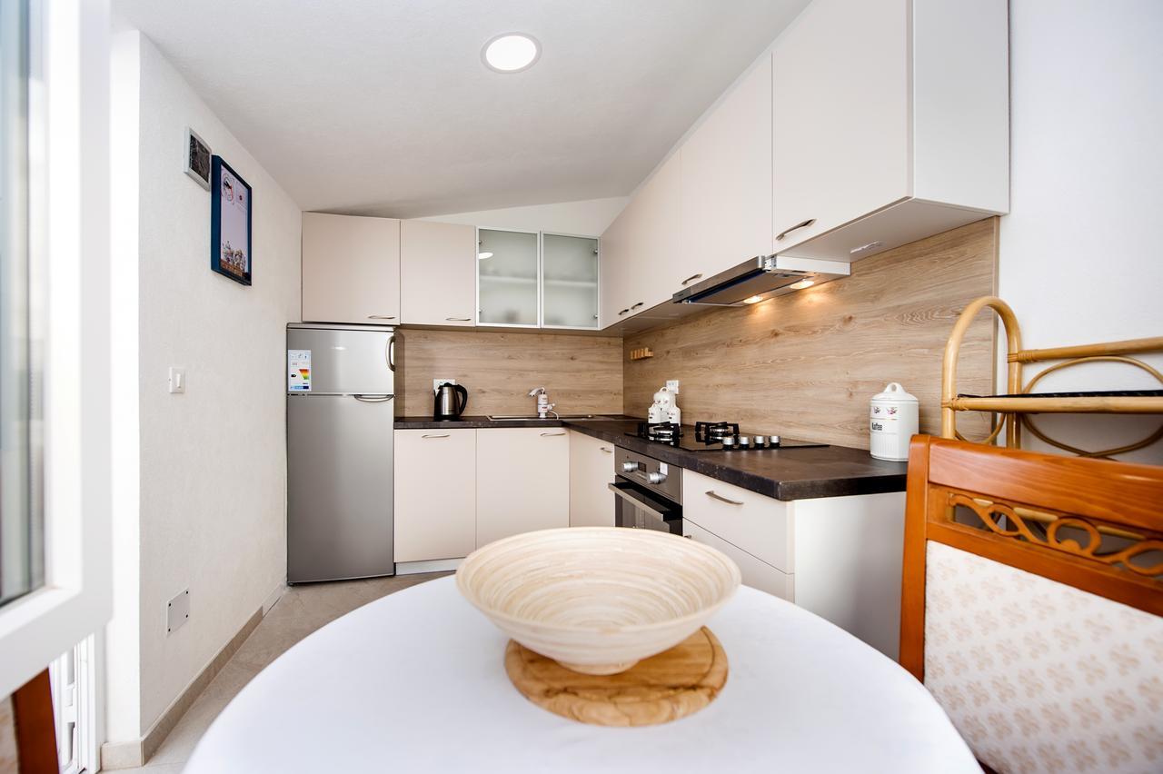 La Svalba Rooms & Studios Rovinj Exterior photo