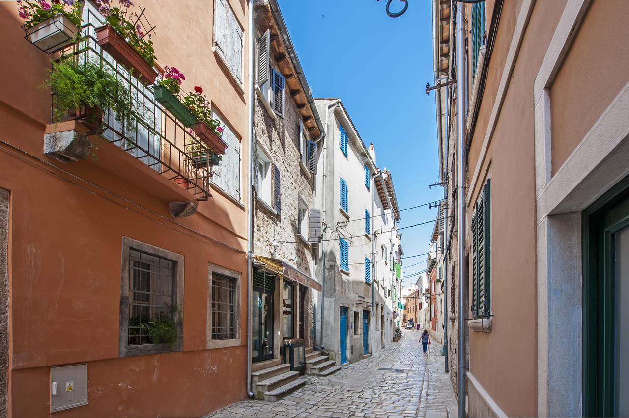 La Svalba Rooms & Studios Rovinj Exterior photo